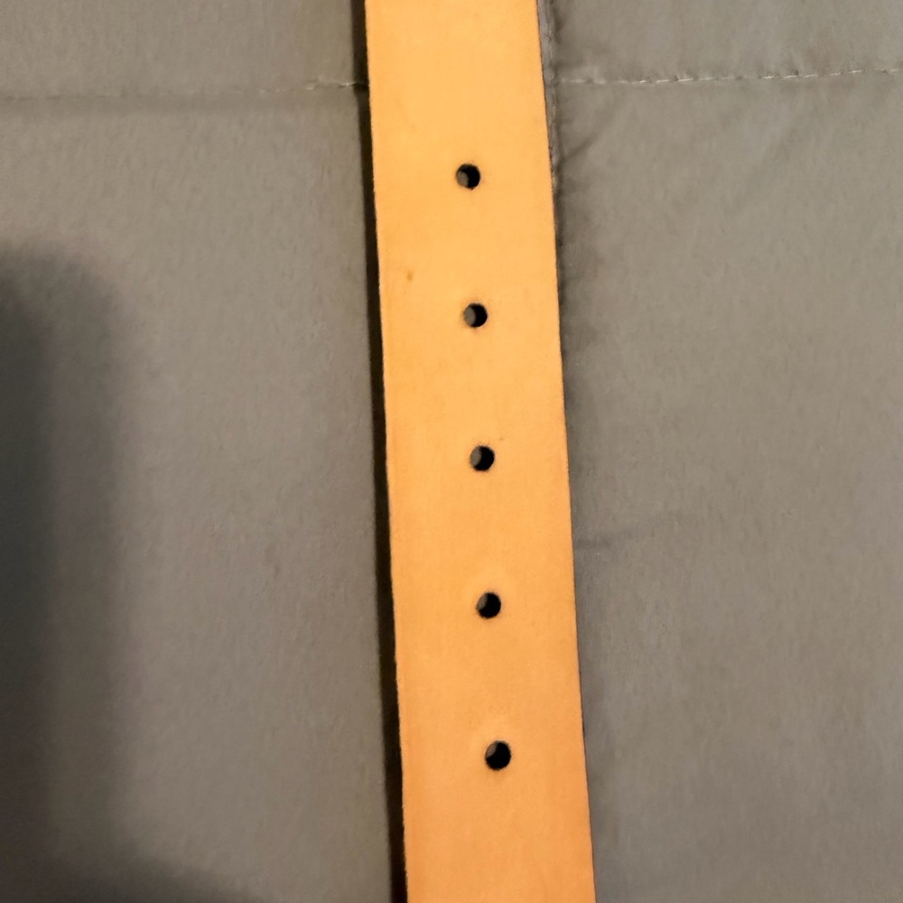 Tommy Bahama Tan Leather Belt - Picture 6 of 8